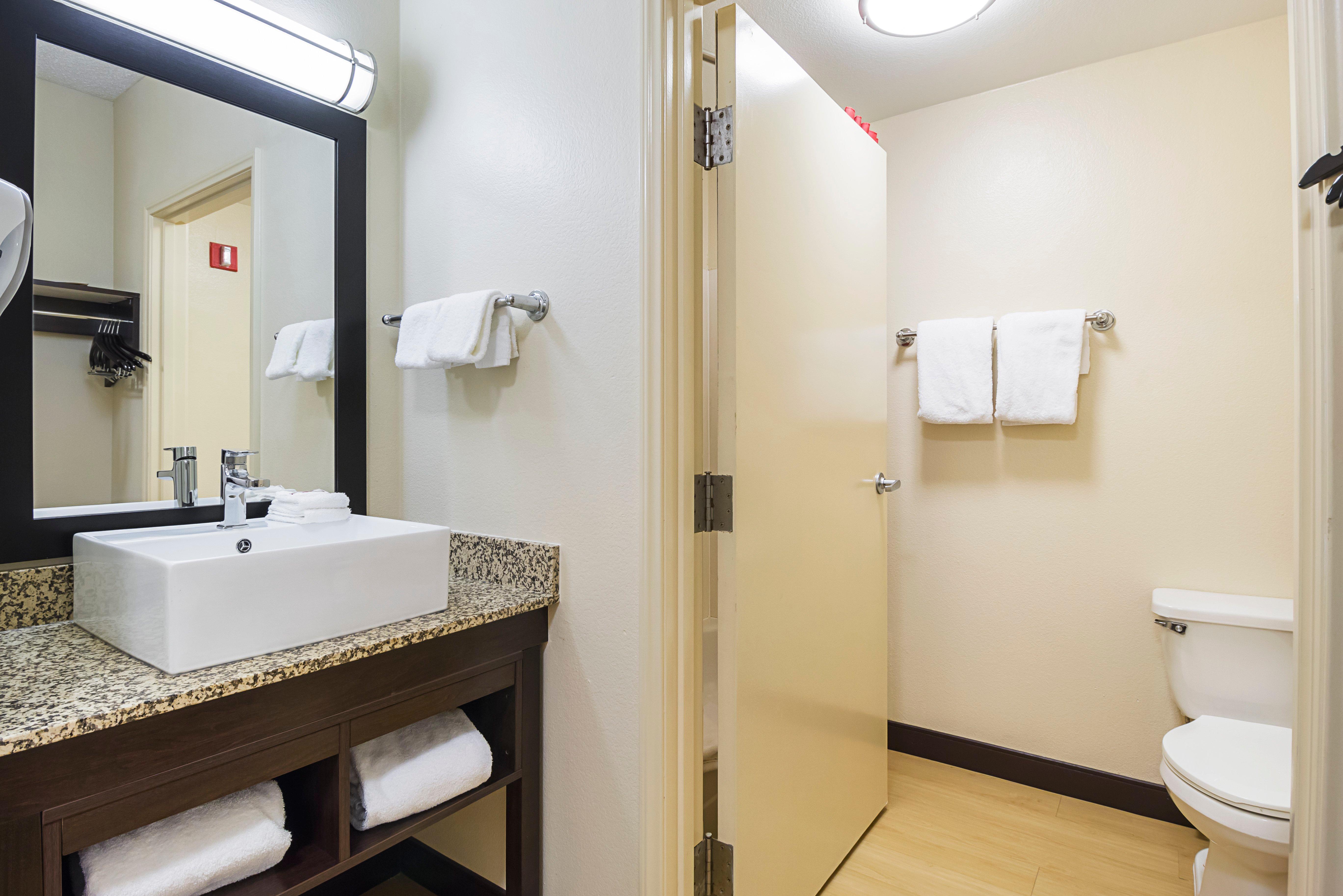 Red Roof Inn Plus + Phoenix West Eksteriør bilde