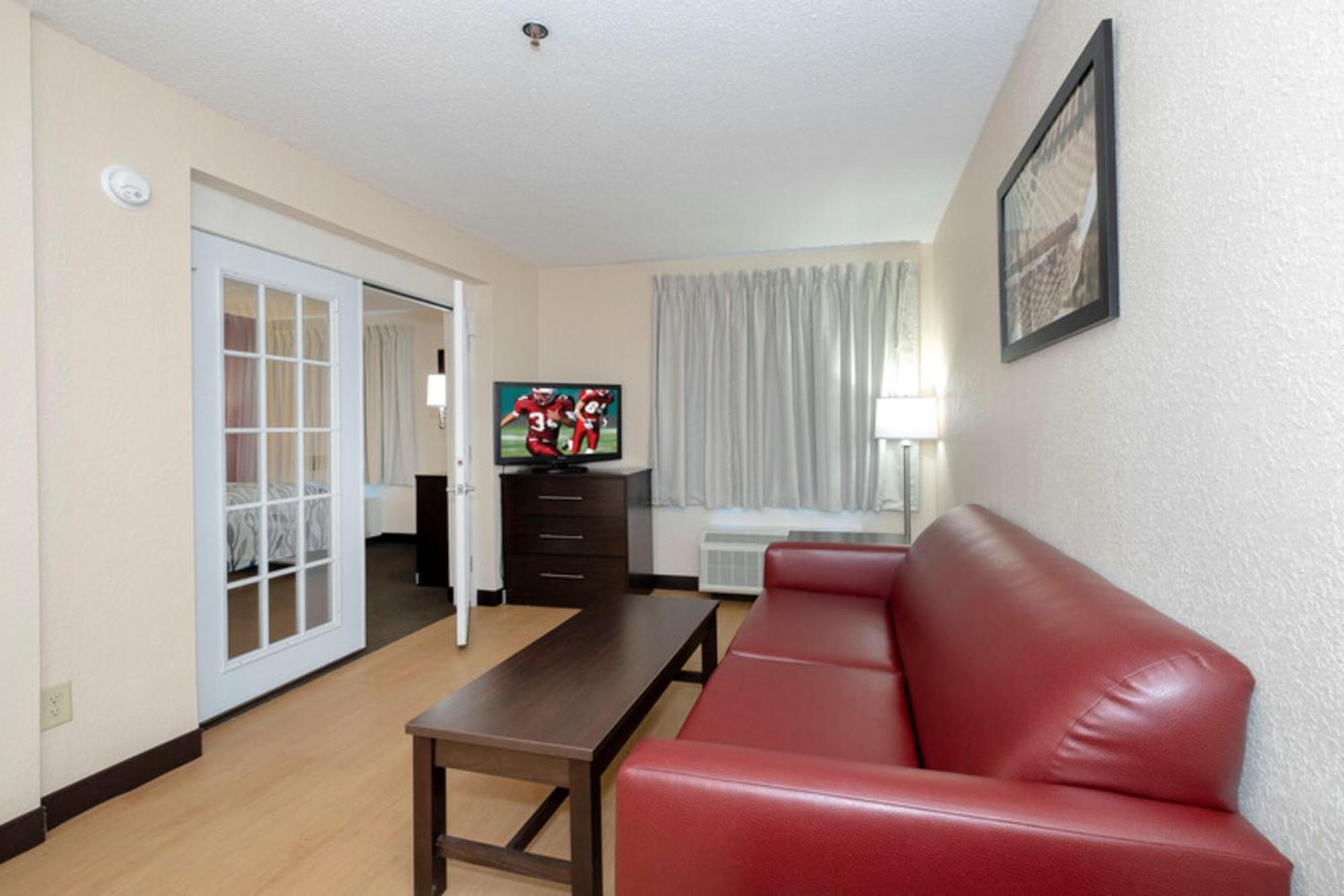 Red Roof Inn Plus + Phoenix West Eksteriør bilde
