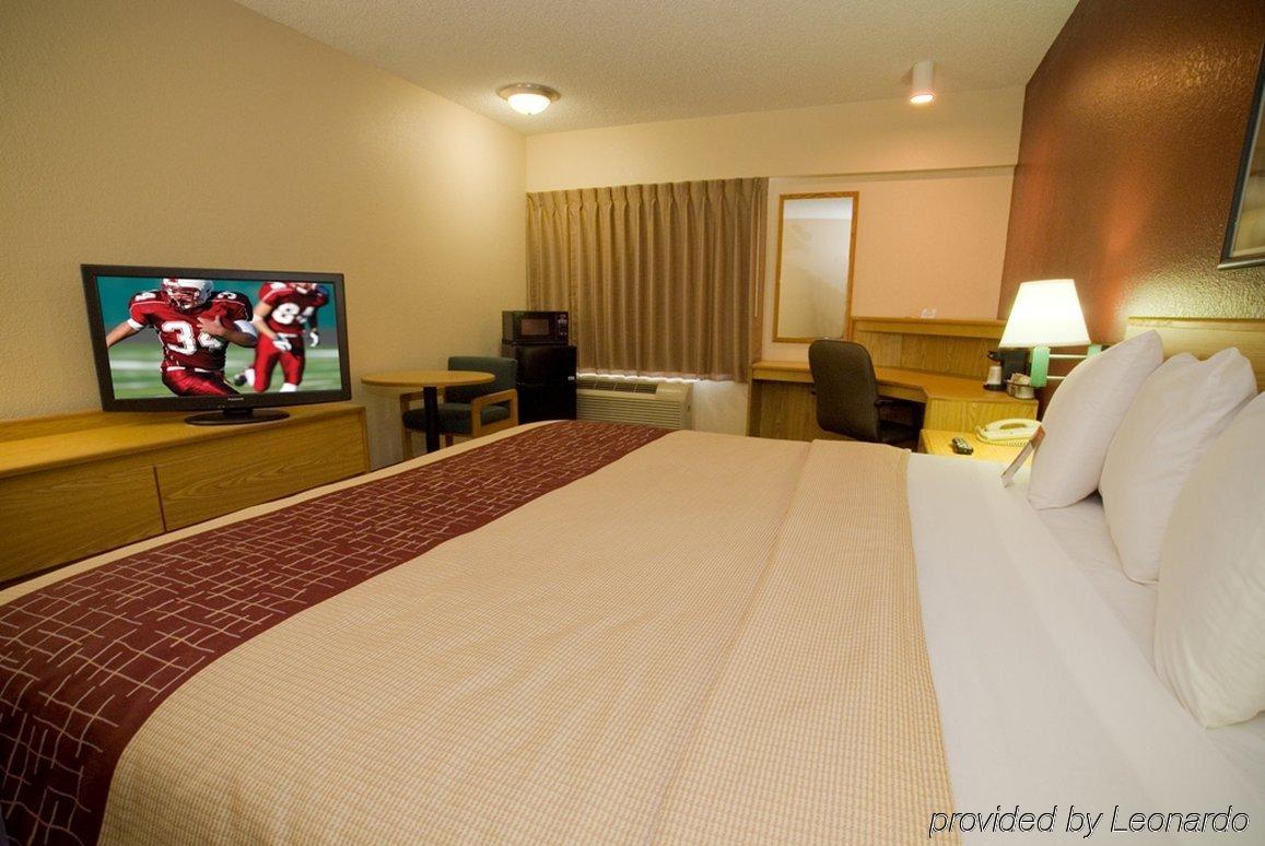 Red Roof Inn Plus + Phoenix West Eksteriør bilde